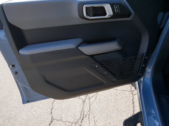 Certified 2023 Ford Bronco Black Diamond image 13