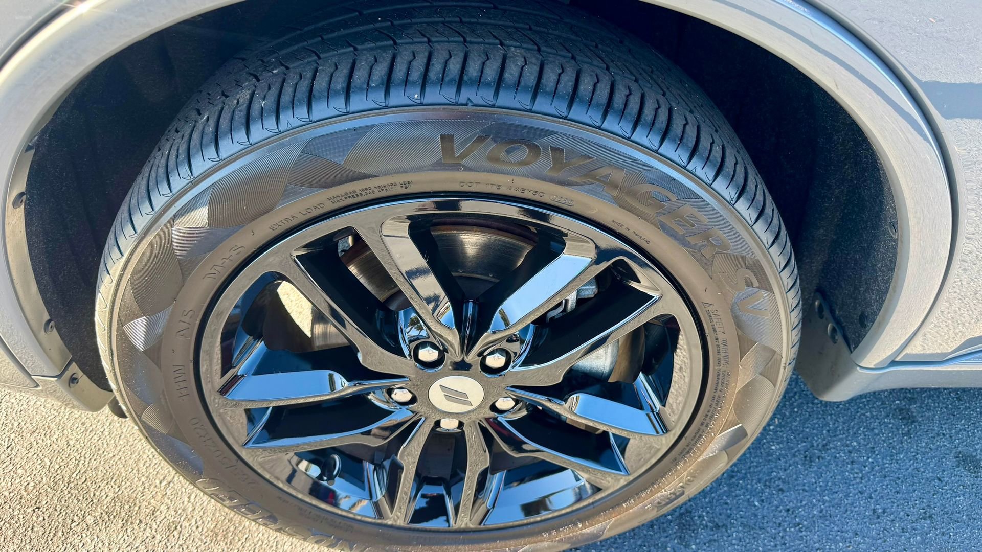 Used 2024 Dodge Durango GT image 19