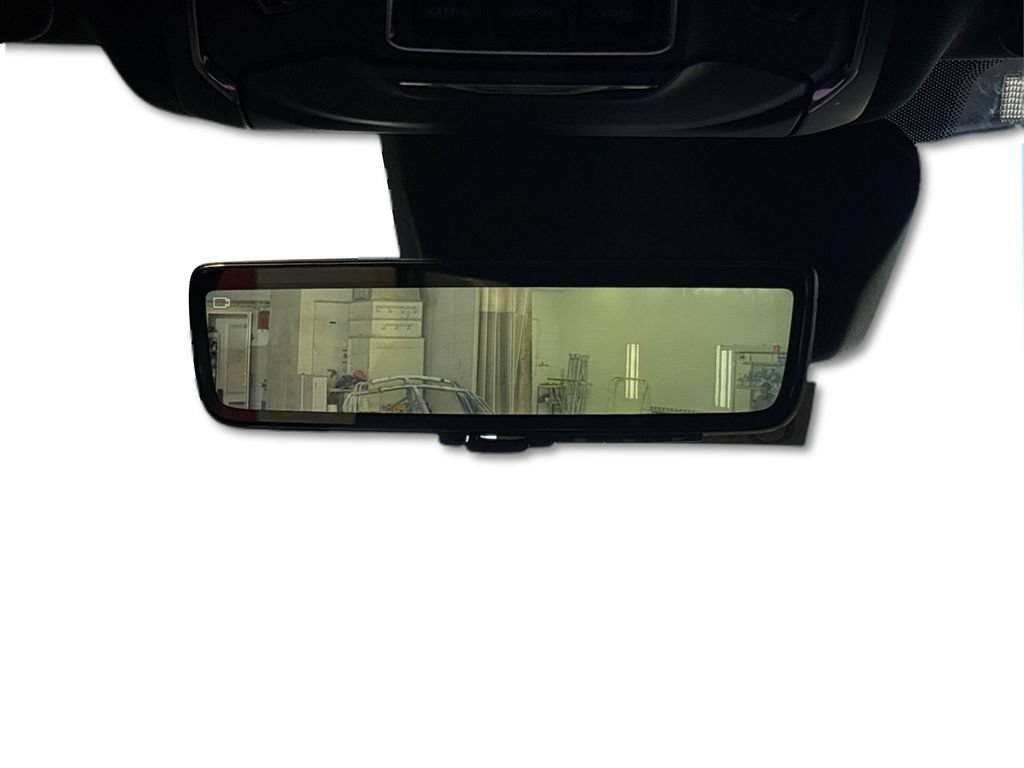 Used 2025 Jeep Grand Cherokee Limited AWD/4WD image 29