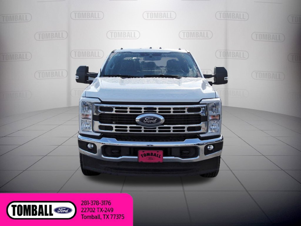 Certified 2025 Ford F350 XLT w/ FX4 Off-Road Package AWD/4WD image 2