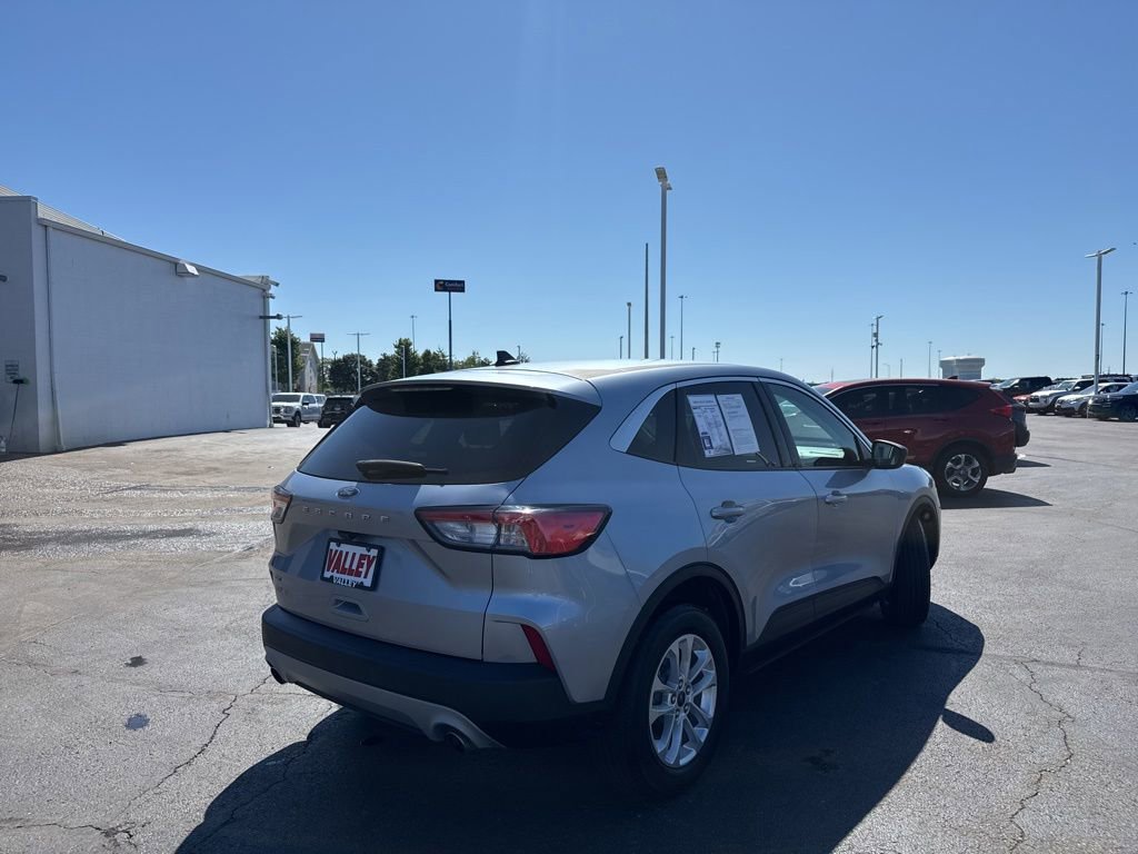 Certified 2022 Ford Escape SE w/ Cold Weather Package FWD image 50