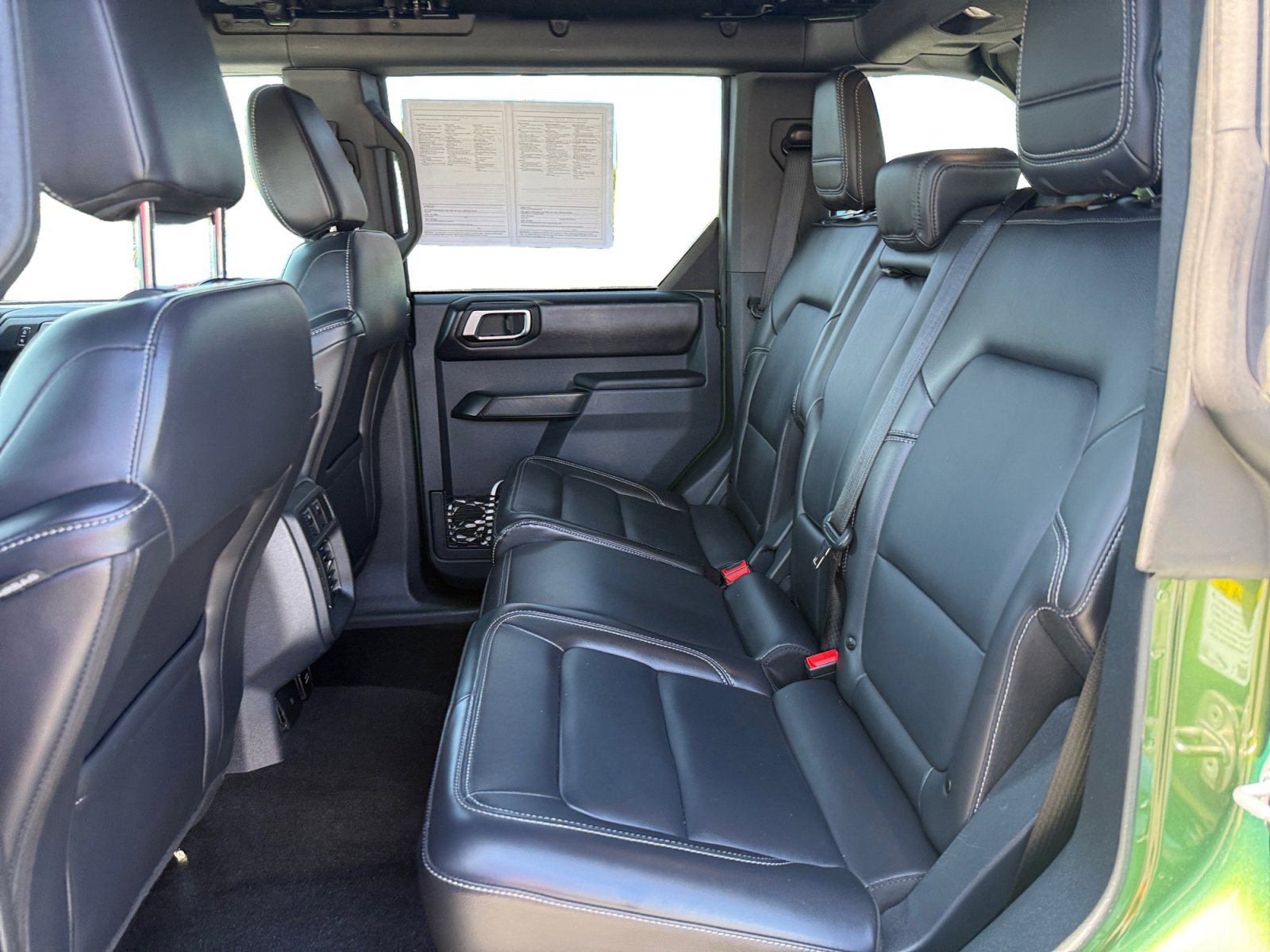 Certified 2025 Ford Bronco Outer Banks AWD/4WD image 16