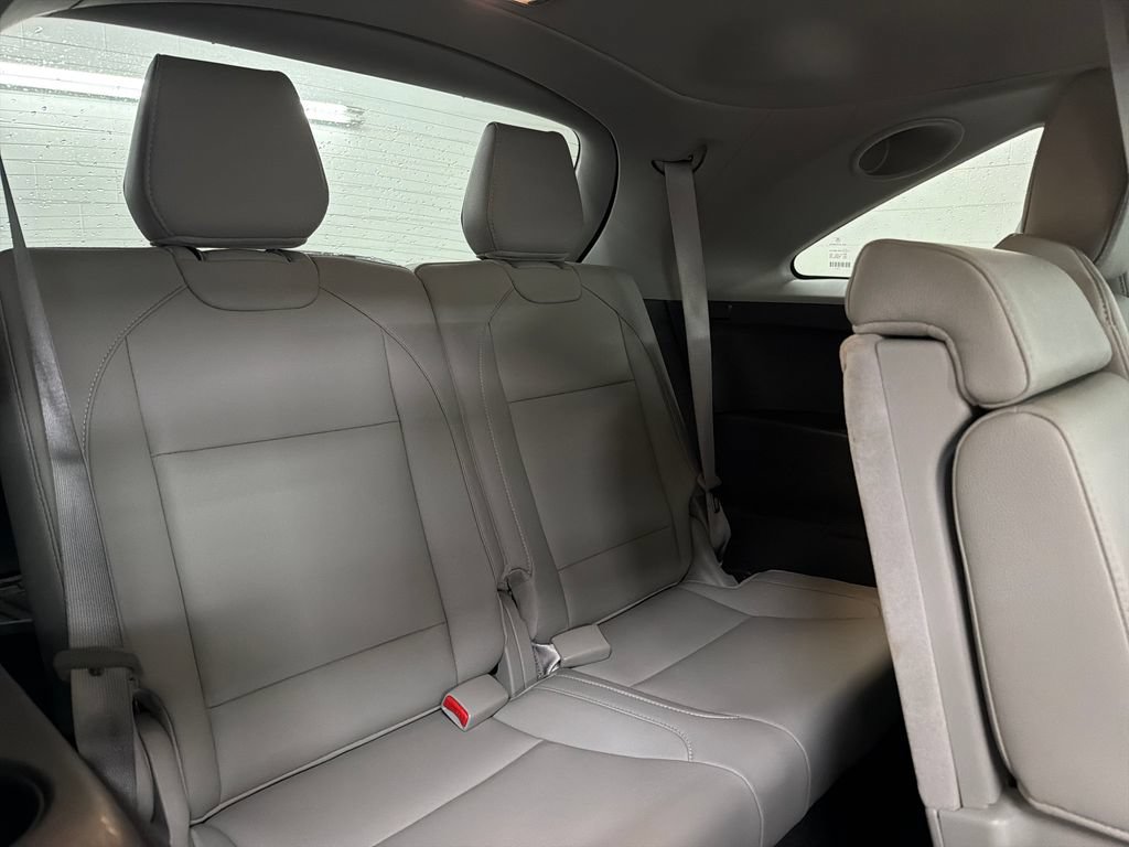 Used 2018 Acura MDX FWD w/ Technology Package image 32