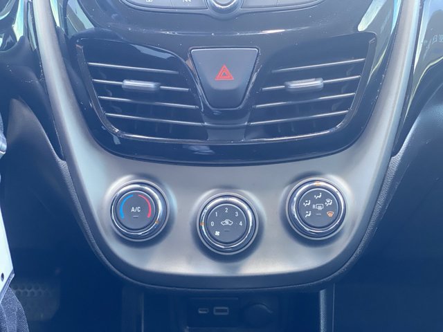 Used 2022 Chevrolet Spark LT w/ Spark Special Edition FWD image 19