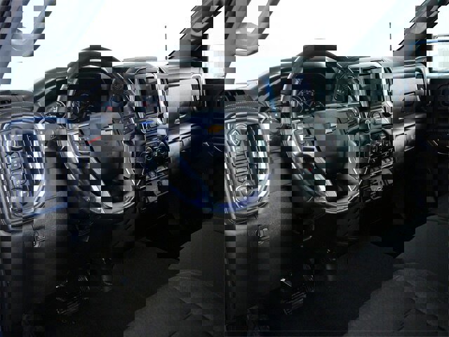 Used 2021 Chevrolet Silverado 1500 LT image 16