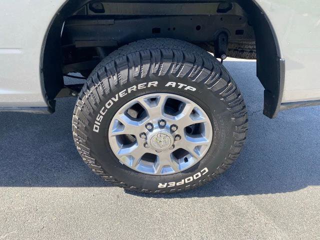 Used 2024 RAM 2500 Laramie image 32
