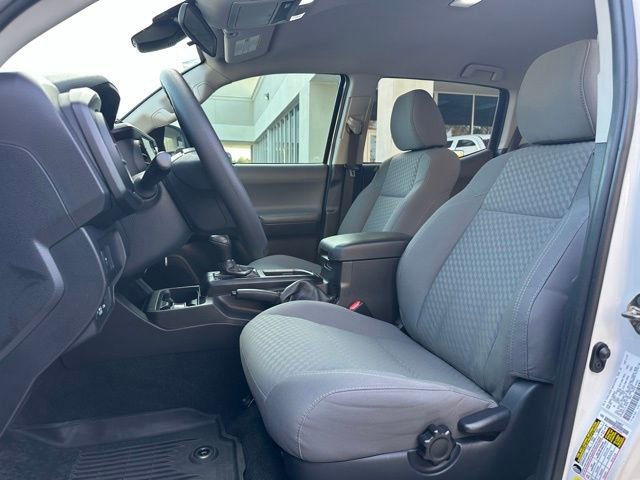 Used 2020 Toyota Tacoma SR image 12