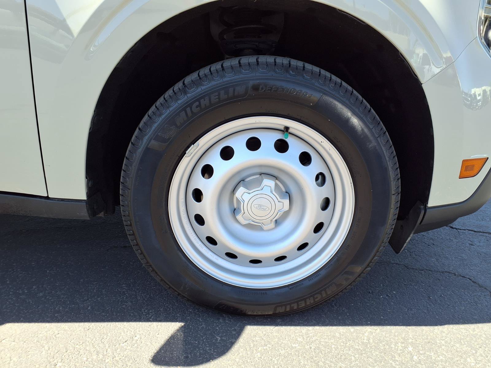 Certified 2025 Ford Maverick XL FWD image 9