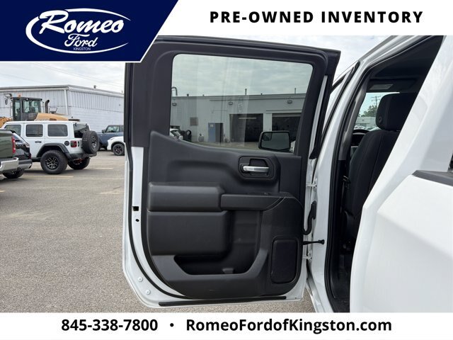Used 2022 Chevrolet Silverado 1500 Custom AWD/4WD image 25