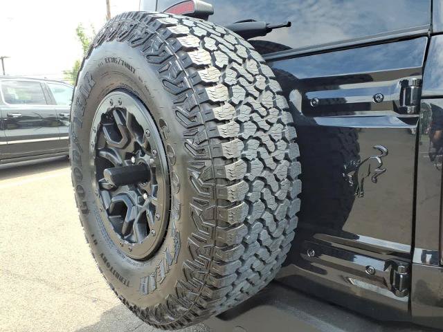 Certified 2025 Ford Bronco Outer Banks w/ Sasquatch Package AWD/4WD image 34
