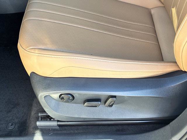 Used 2024 Volkswagen Tiguan SE R-Line FWD image 14