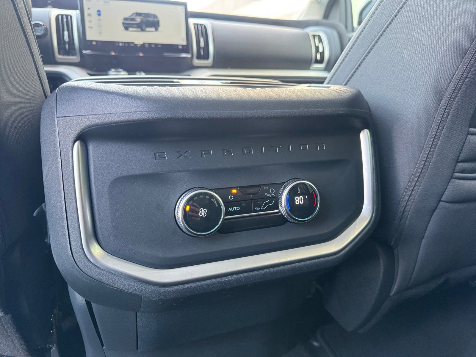 Certified 2025 Ford Expedition Max Active image 20