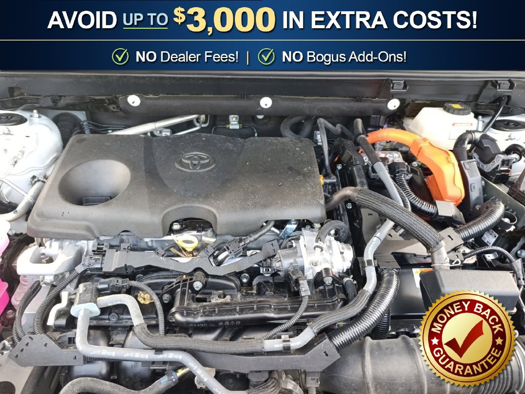 Used 2025 Toyota RAV4 LE AWD/4WD image 24