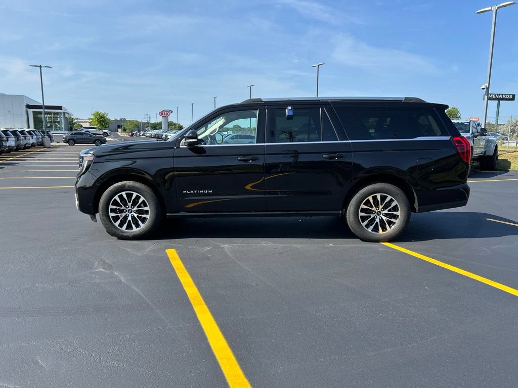 Certified 2025 Ford Expedition Max Platinum AWD/4WD image 10