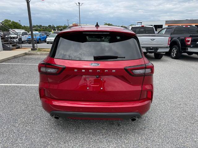 Certified 2023 Ford Escape ST-Line w/ Tech Pack #1 FWD image 7