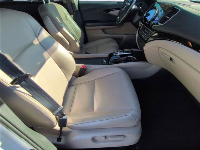 Used 2020 Honda Pilot Touring image 20