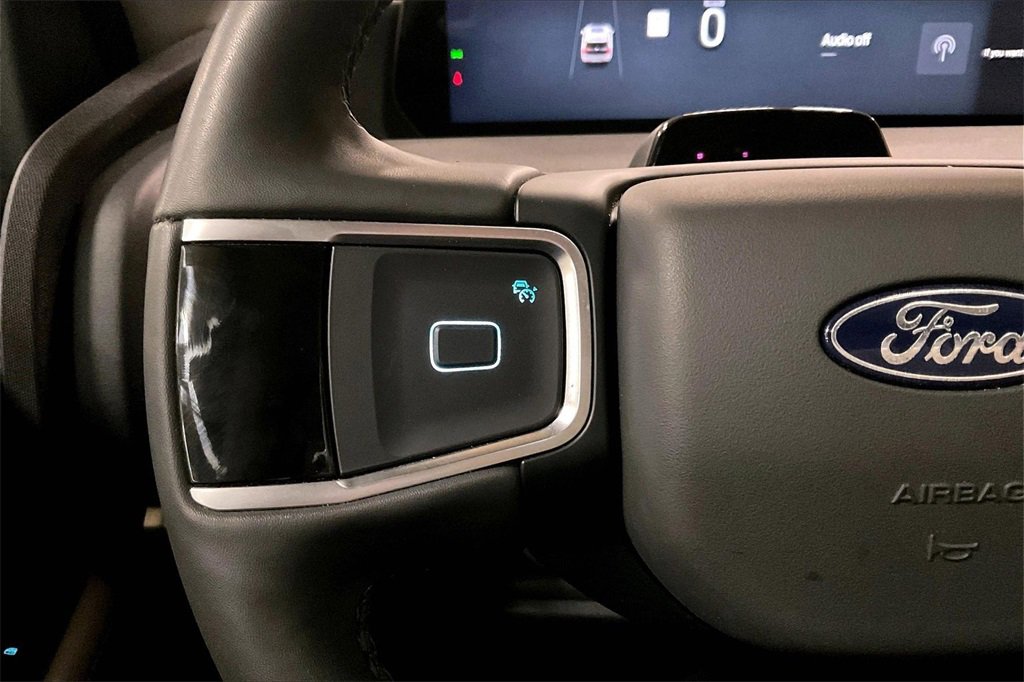 Certified 2025 Ford Expedition Max Active image 17