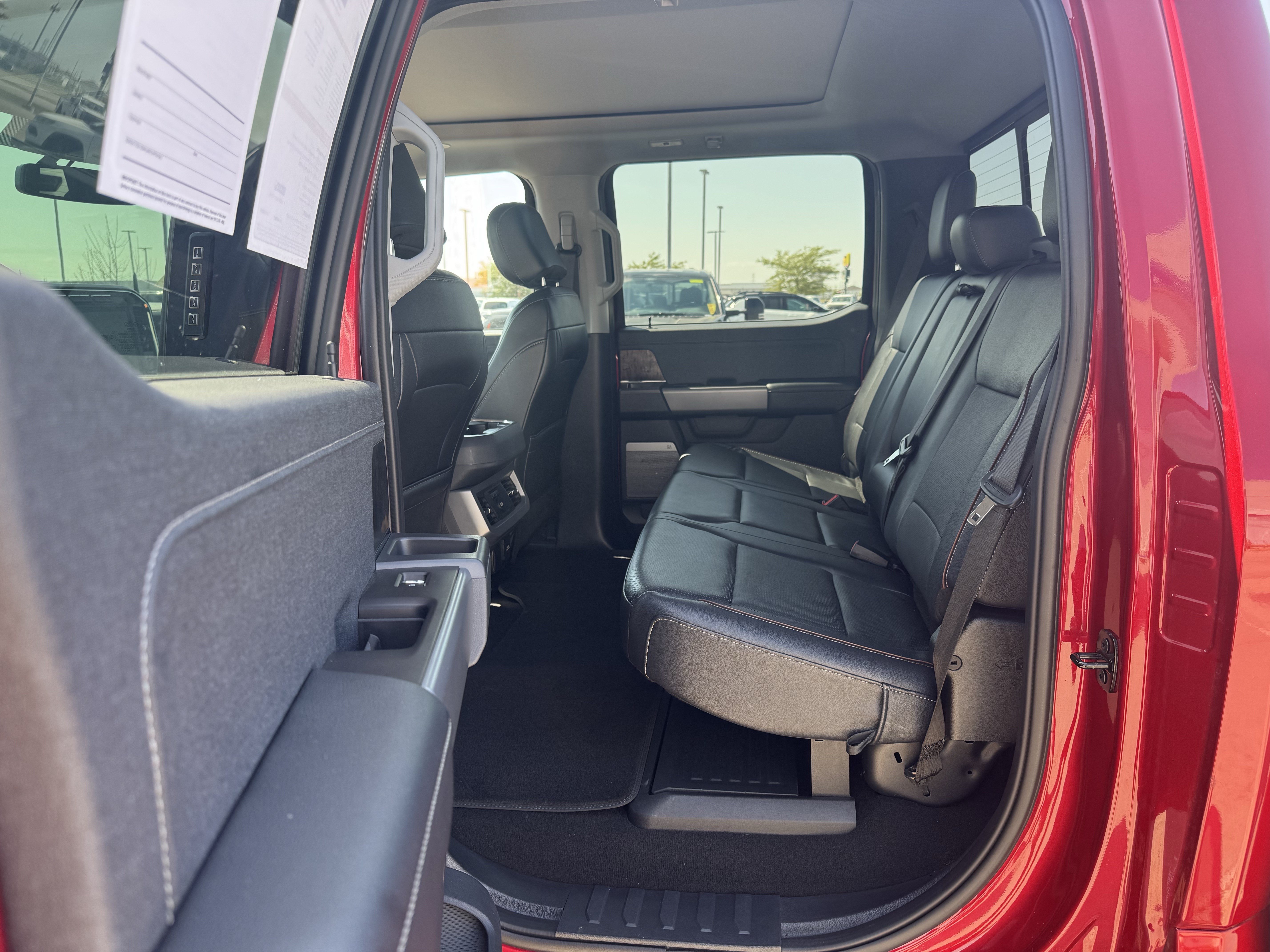 Certified 2024 Ford F350 Lariat w/ Lariat Ultimate Package AWD/4WD image 21
