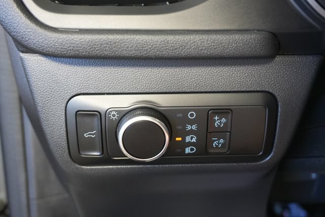 Certified 2023 Ford Escape Active w/ Cold Weather Package FWD image 17