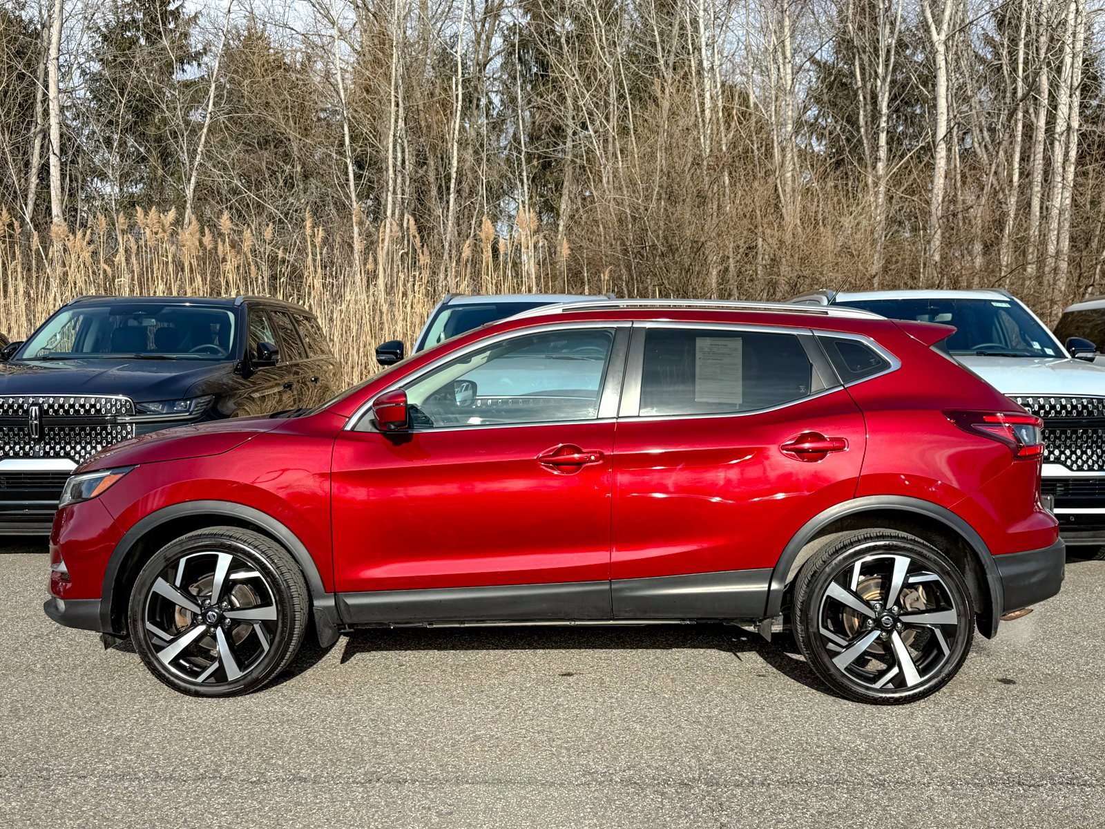 Used 2020 Nissan Rogue Sport SL w/ Premium Package image 6