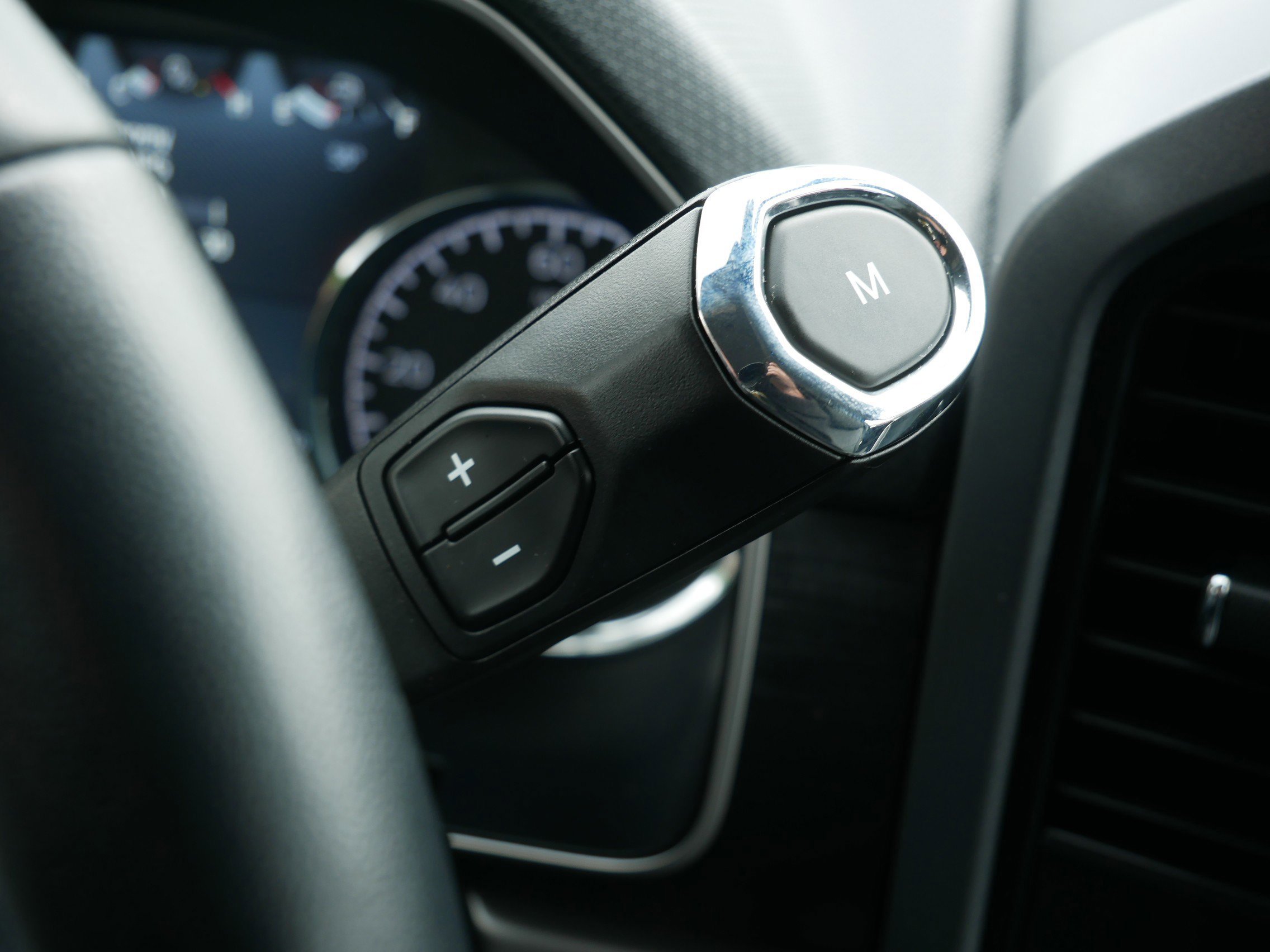 Certified 2022 Ford F150 XLT w/ Equipment Group 302A High image 20