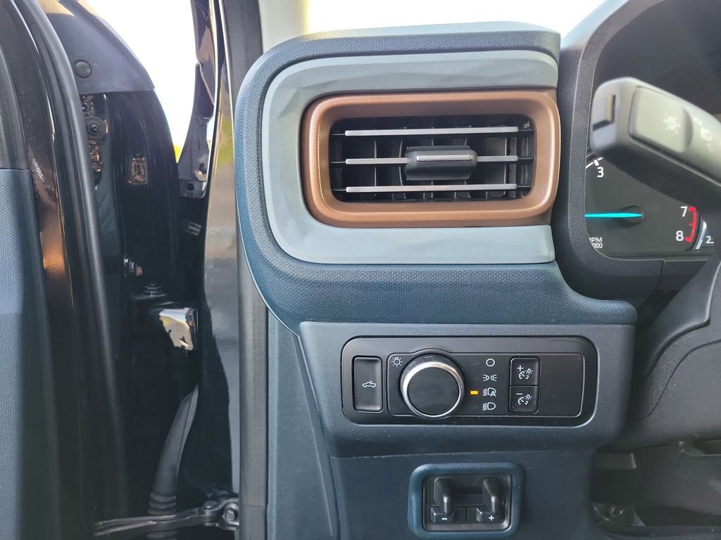 Certified 2024 Ford Maverick Lariat w/ 4K Tow Package image 21