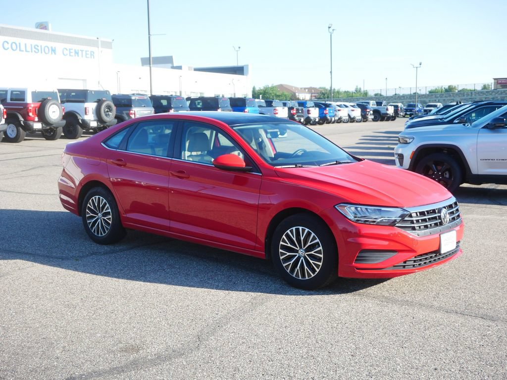 Used 2019 Volkswagen Jetta SE FWD image 4