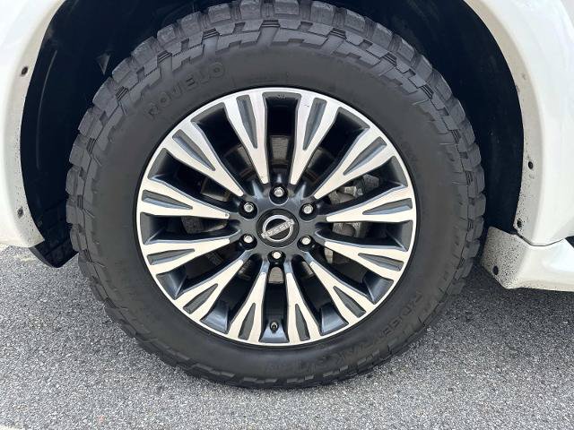 Used 2023 Nissan Armada SL w/ Midnight Edition Package RWD image 9
