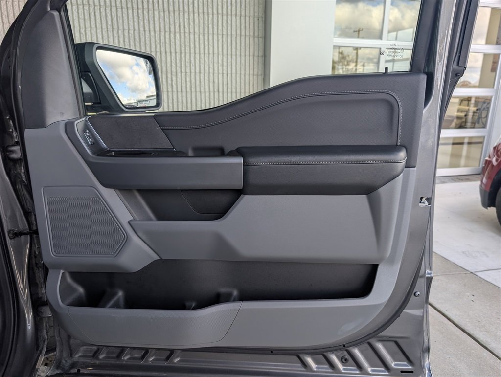 Certified 2024 Ford F150 XLT w/ Mobile Office Package image 31
