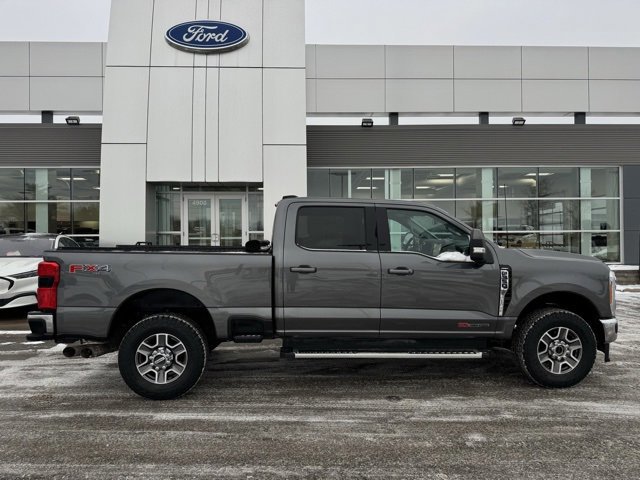 Certified 2023 Ford F350 Lariat image 4