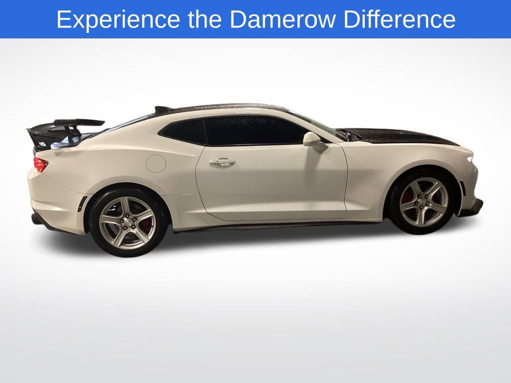 Used 2020 Chevrolet Camaro LT image 7