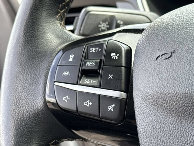 Certified 2022 Ford Escape Titanium w/ Titanium Elite Package FWD image 40