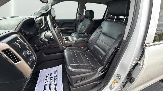 Used 2017 GMC Sierra 1500 Denali w/ Denali Ultimate Package AWD/4WD image 11