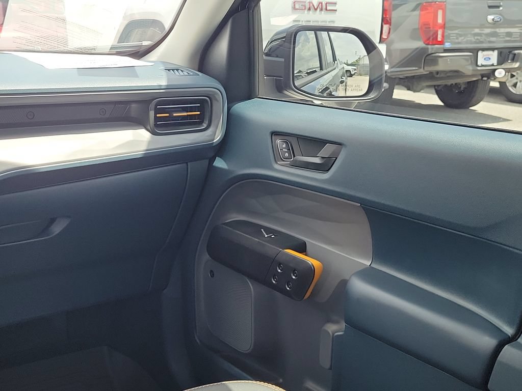 Certified 2025 Ford Maverick Tremor AWD/4WD image 15