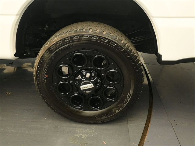 Certified 2024 Ford F350 XLT w/ Black Appearance Package image 9