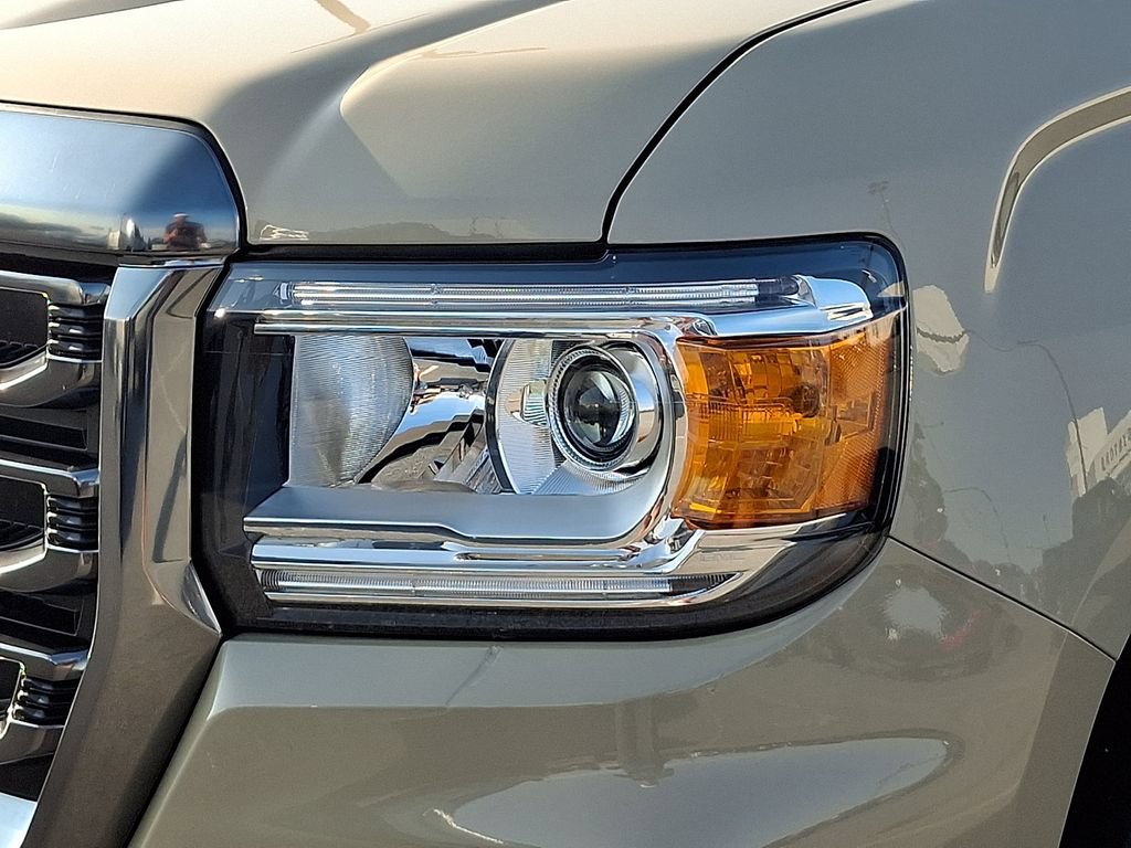Used 2021 GMC Canyon AT4 w/ Trailering Package AWD/4WD image 8