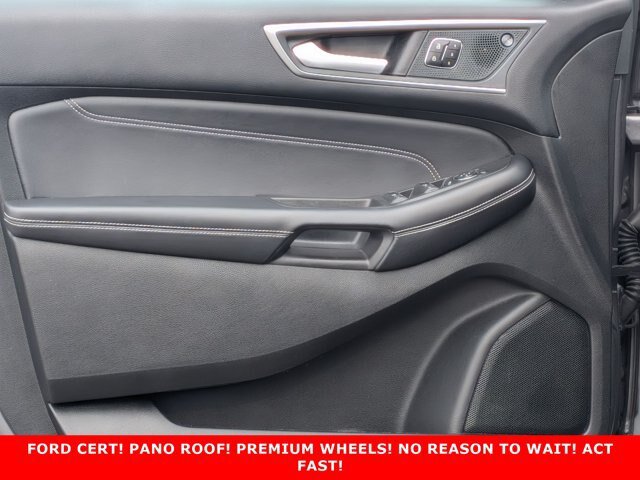 Certified 2024 Ford Edge Titanium w/ Equipment Group 301A AWD/4WD image 13