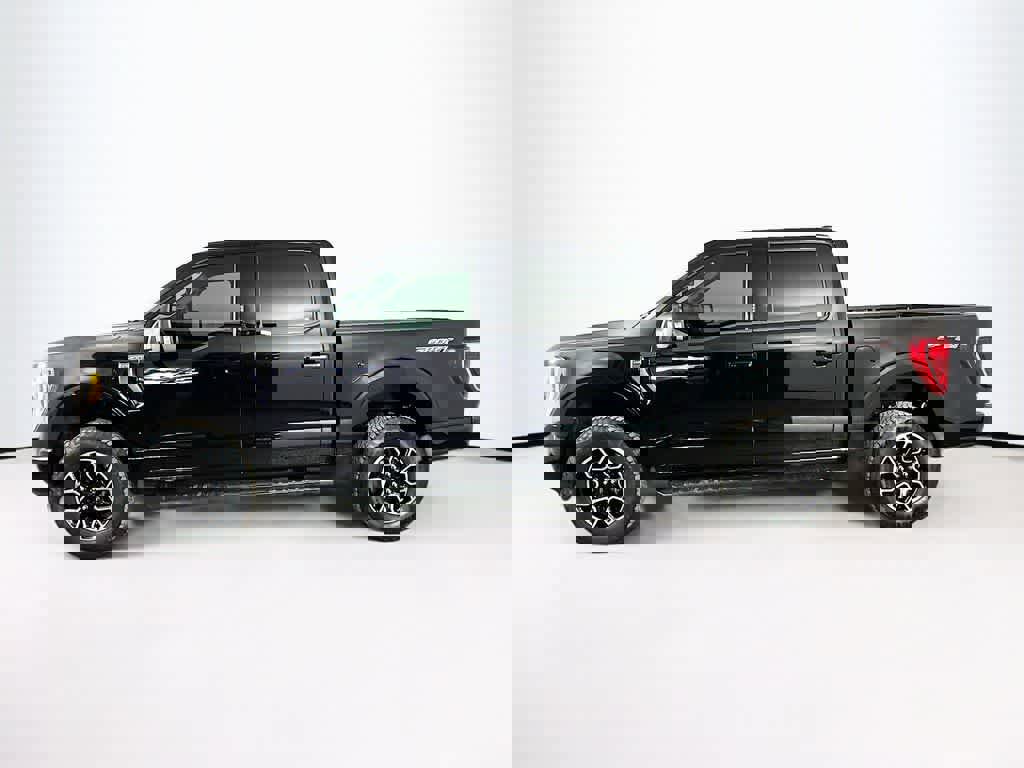 Certified 2023 Ford F150 XLT w/ Equipment Group 302A High image 3