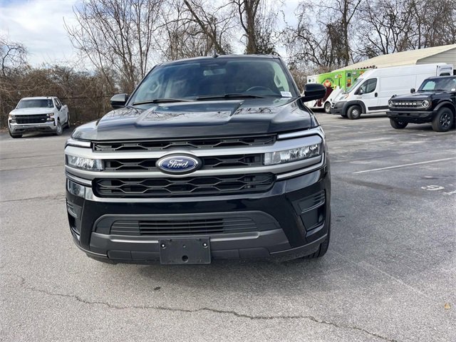 Certified 2024 Ford Expedition Max XLT image 8