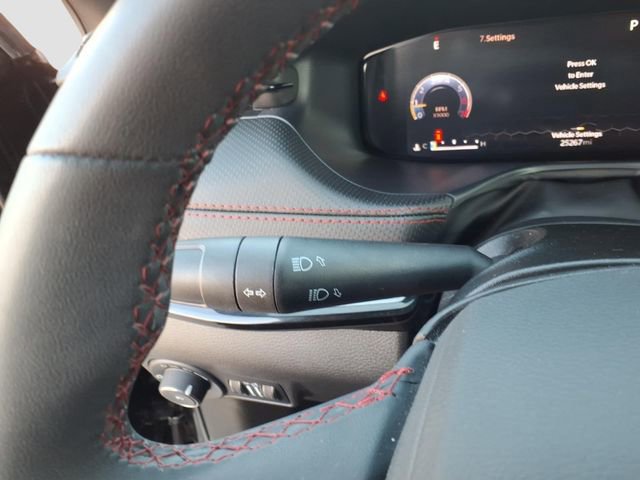 Used 2025 Jeep Compass Trailhawk w/ Trailhawk Elite Group image 27