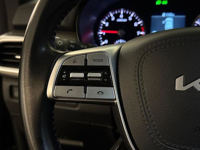 Used 2022 Kia Telluride EX w/ EX Premium Package image 21