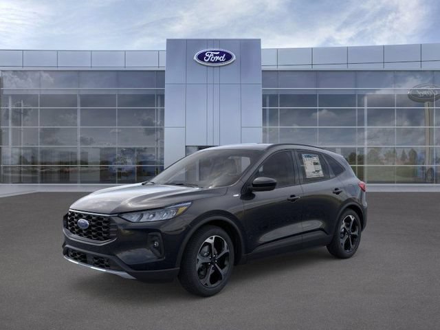Certified 2025 Ford Escape ST-Line Select w/ Tech Pack #2 AWD/4WD image 3