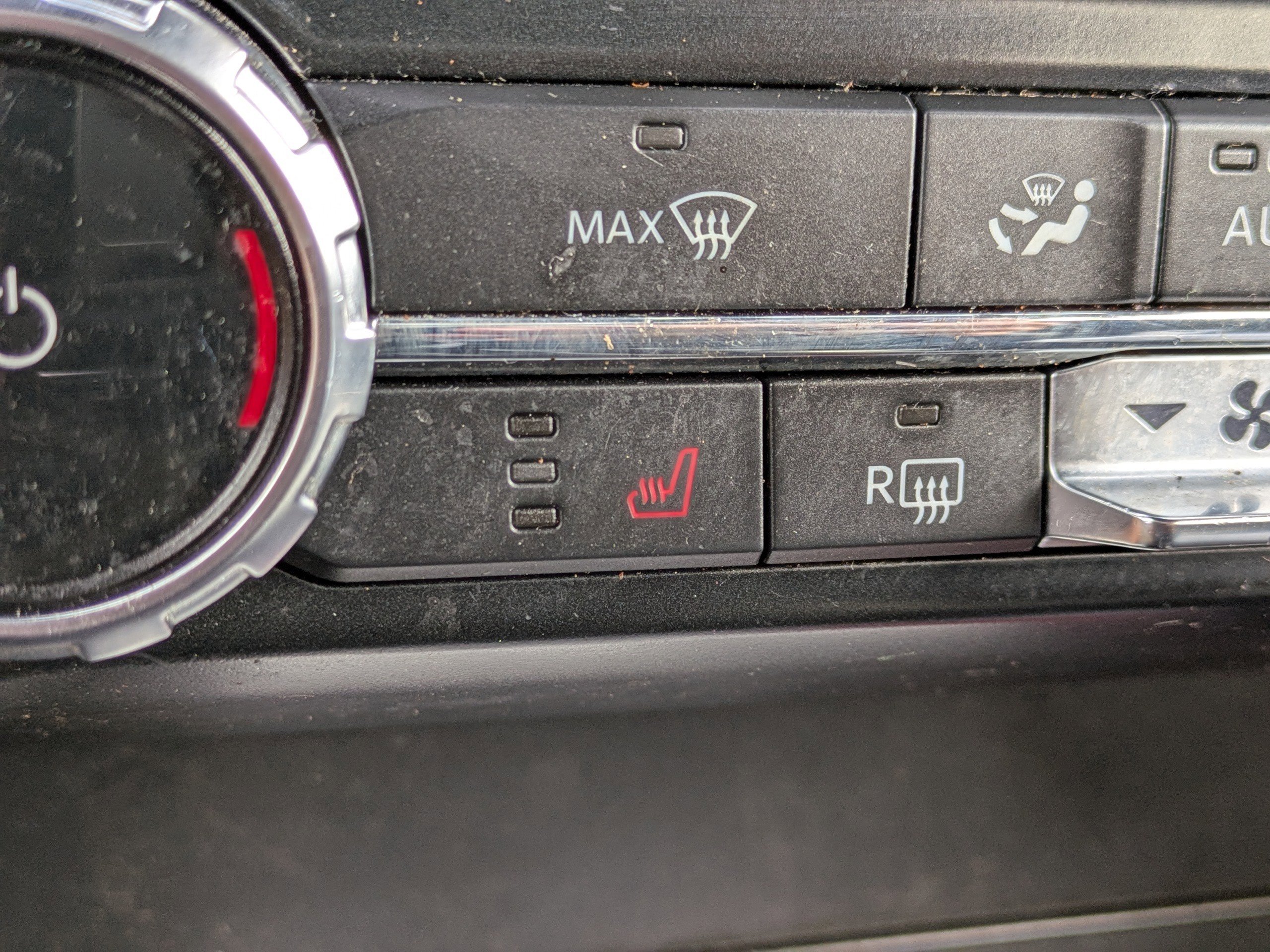 Certified 2022 Ford F150 XLT w/ Equipment Group 302A High image 28