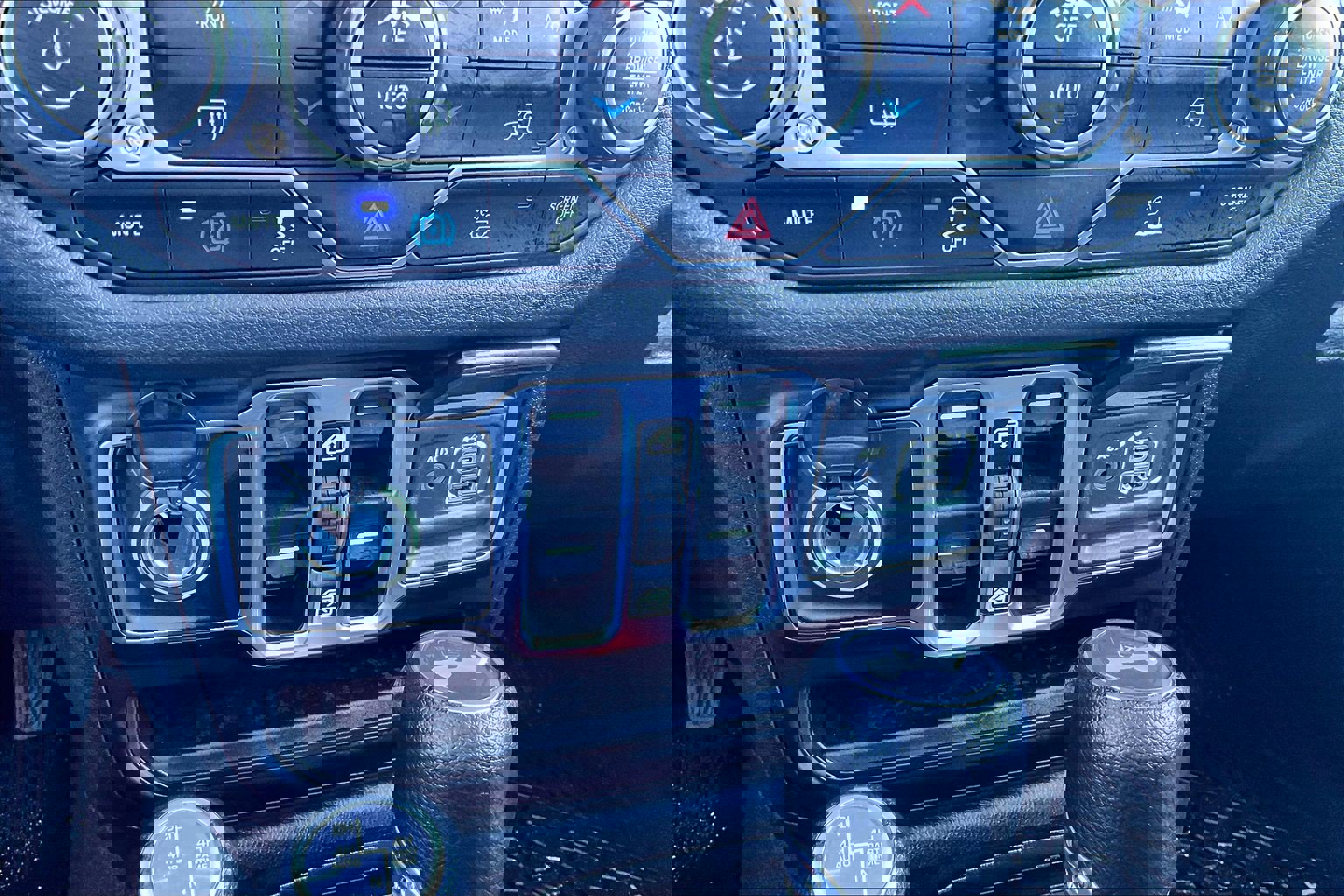 Used 2024 Jeep Wrangler Sport S AWD/4WD image 31