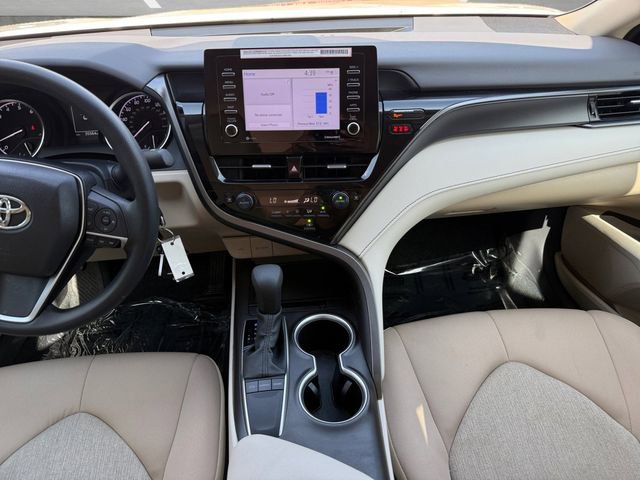 Used 2024 Toyota Camry LE FWD image 4