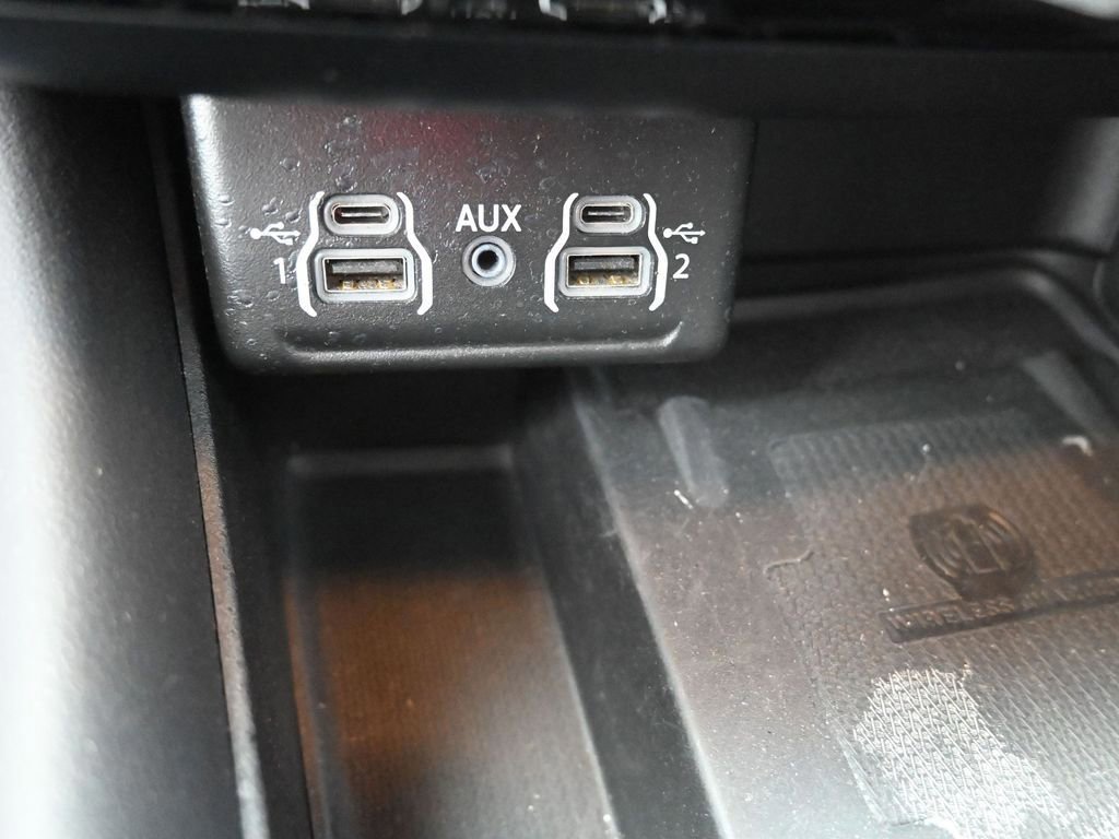 Used 2022 Dodge Durango R/T w/ Tow 'N Go Package image 29