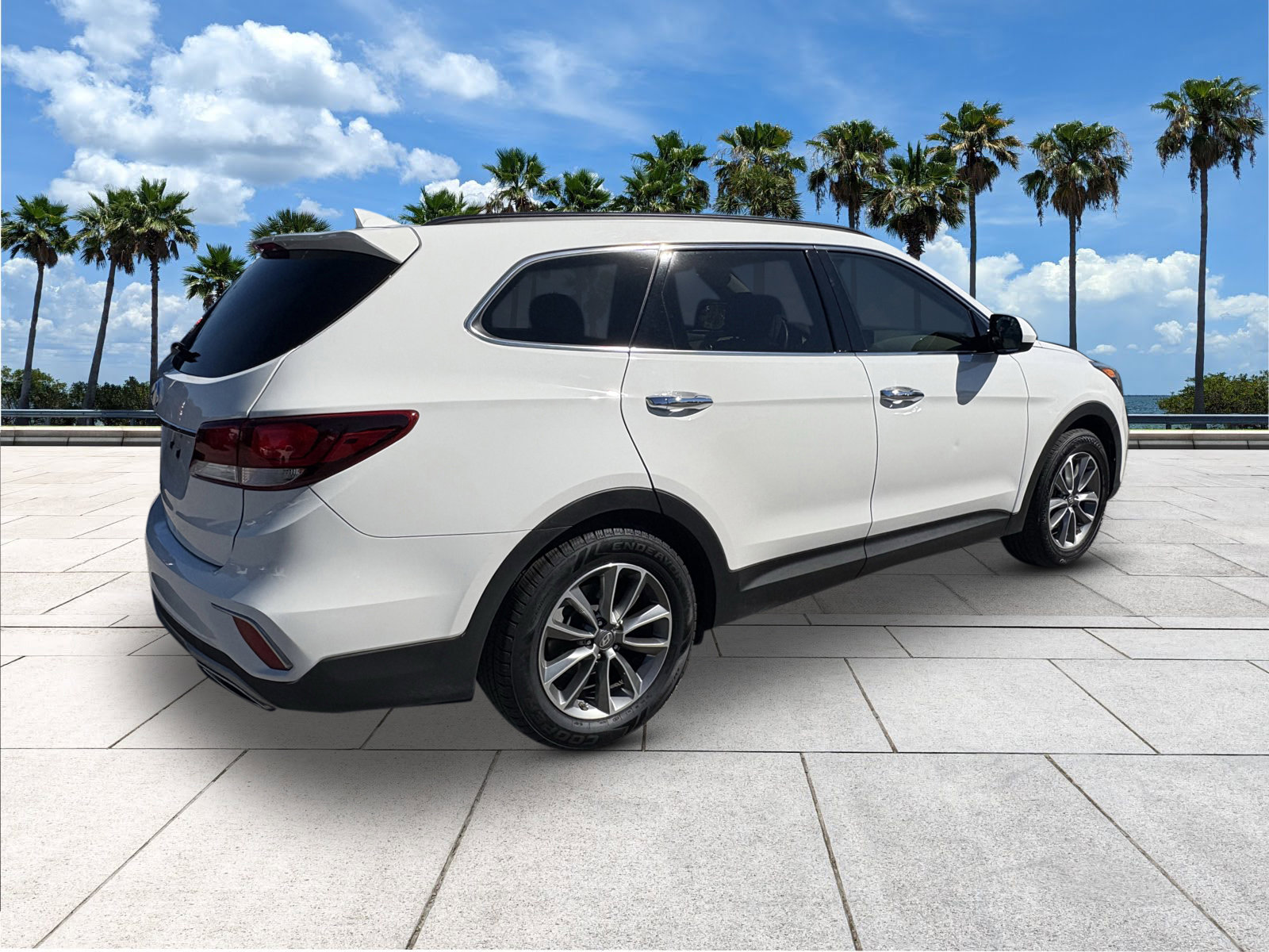 Used 2019 Hyundai Santa Fe XL SE image 7