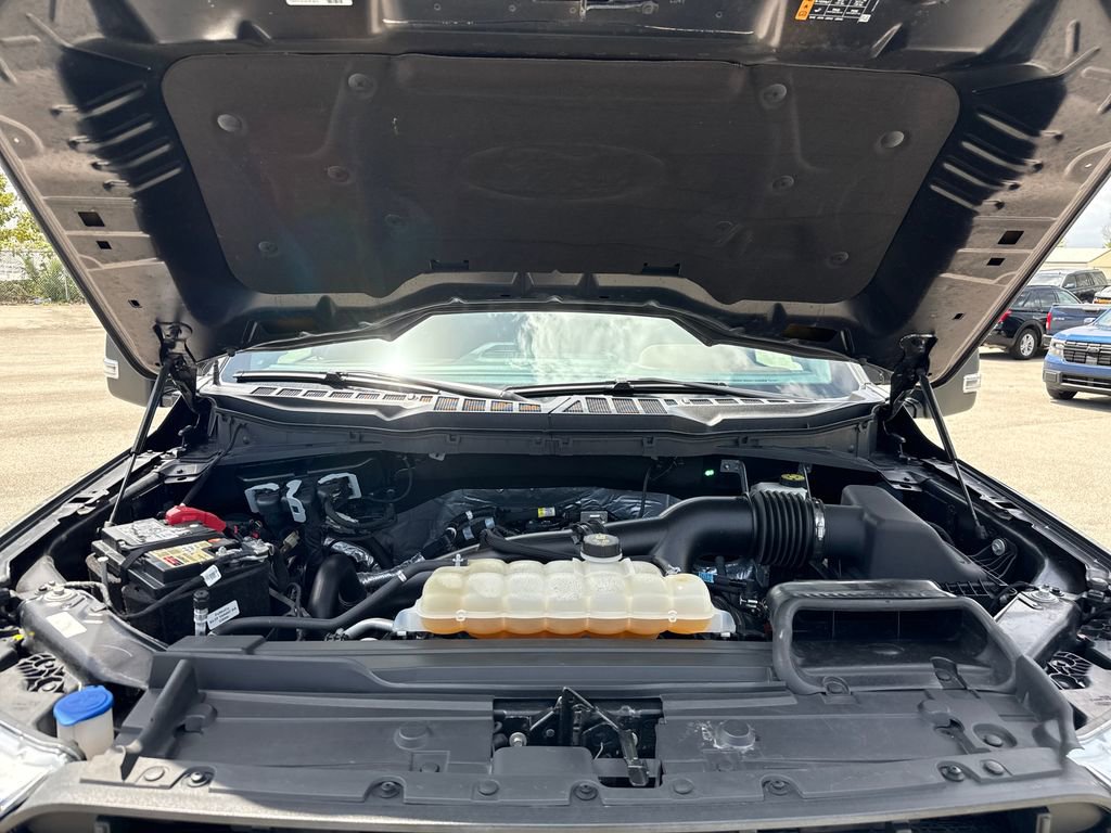 Certified 2021 Ford F150 Lariat w/ Equipment Group 502A High image 33