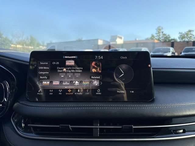 Used 2024 INFINITI QX60 Luxe w/ Performance Audio Package AWD/4WD image 16