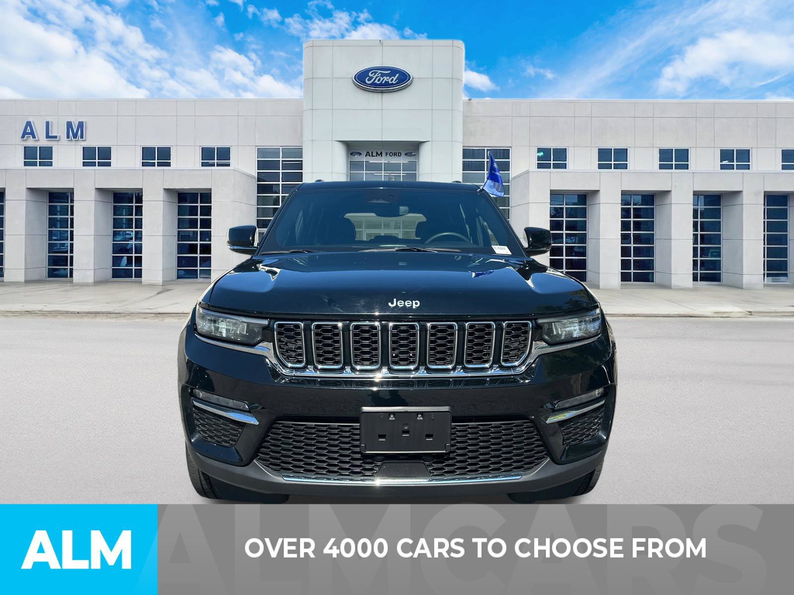 Used 2024 Jeep Grand Cherokee Limited 4xe AWD/4WD image 2